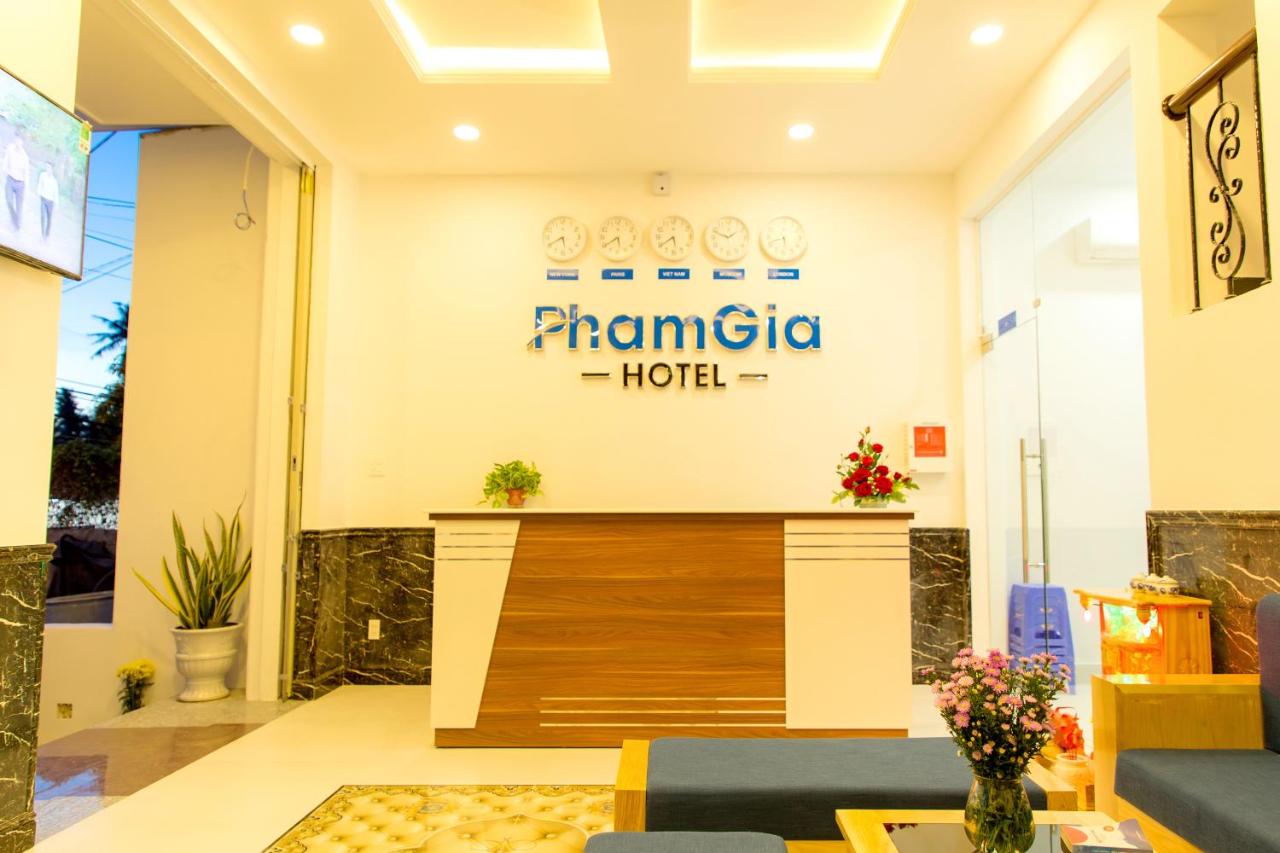 Khách sạn Phạm Gia – Mũi Né