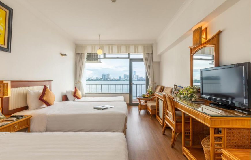 Khách sạn Thắng Lợi