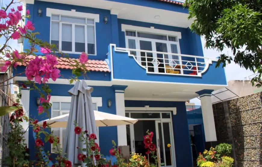 LIGHTHOUSE BOUTIQUE HOTEL