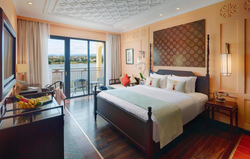 Little Riverside . A Luxury Hotel And Spa