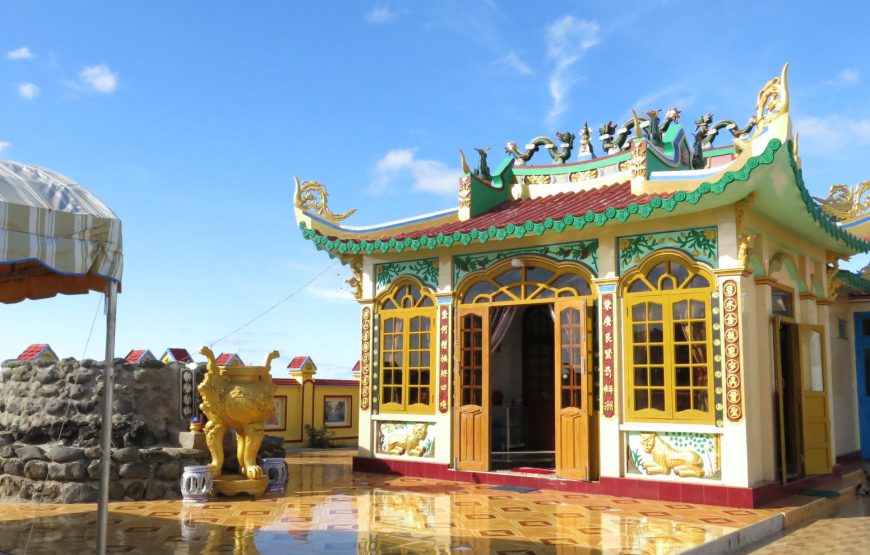 Mộ Thầy – Điểm du lịch tâm linh