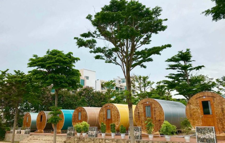 New Wave Hotel