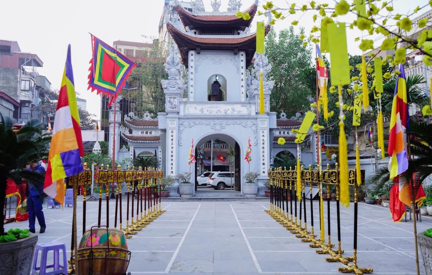 Quan De Thich Temple