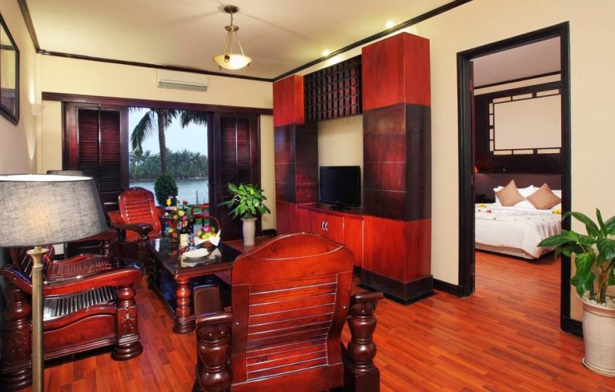 River Beach Resort & Residences