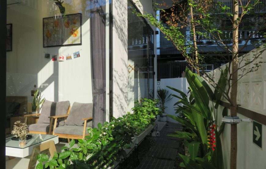 Robin House
