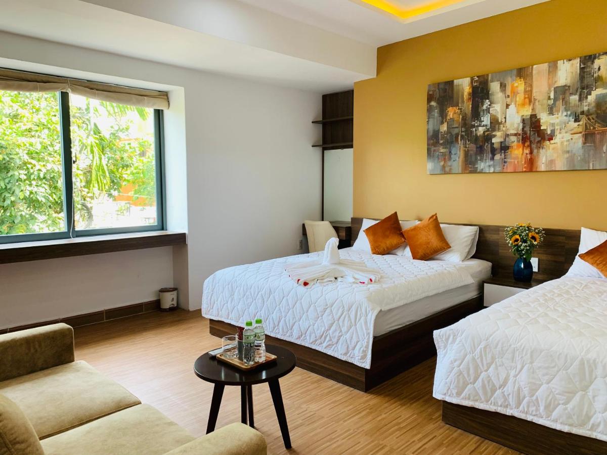 Valentino Homestay