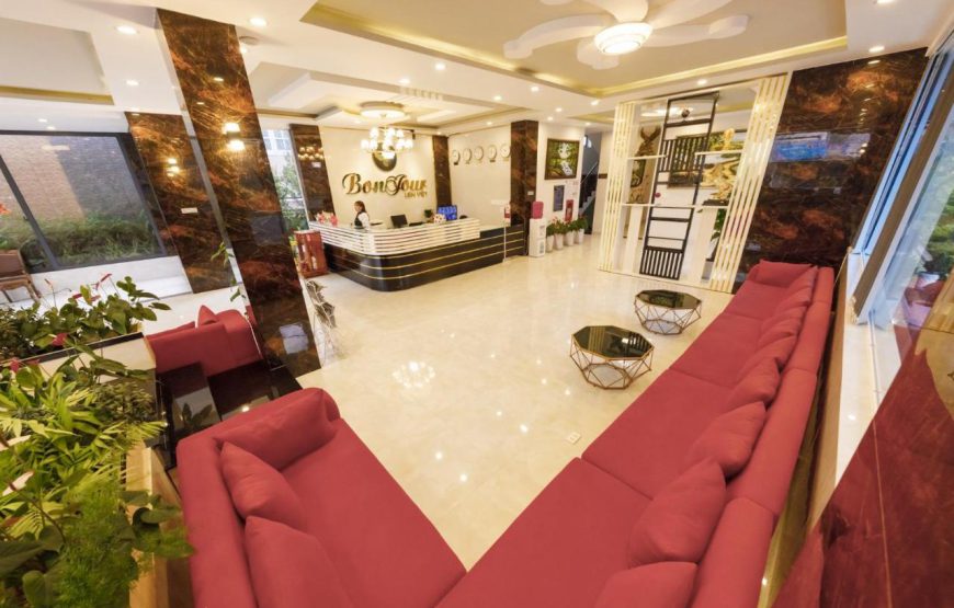 Bonjour Hotel Dalat