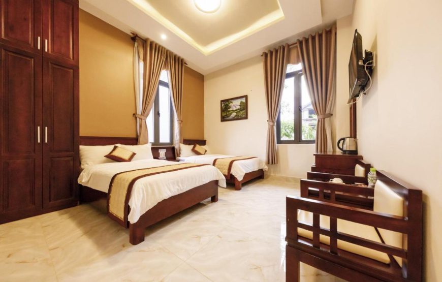 Bonjour Hotel Dalat