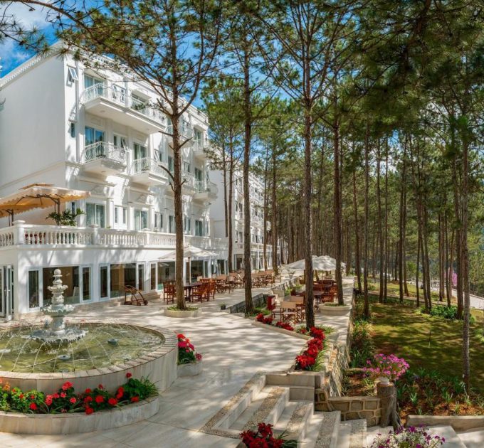 Cereja Hotel & Resort