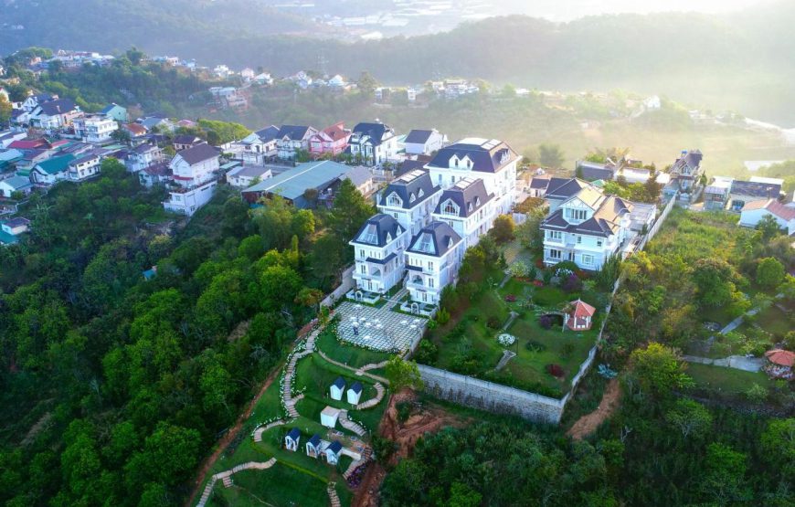 Khách Sạn Dalat De Charme Village