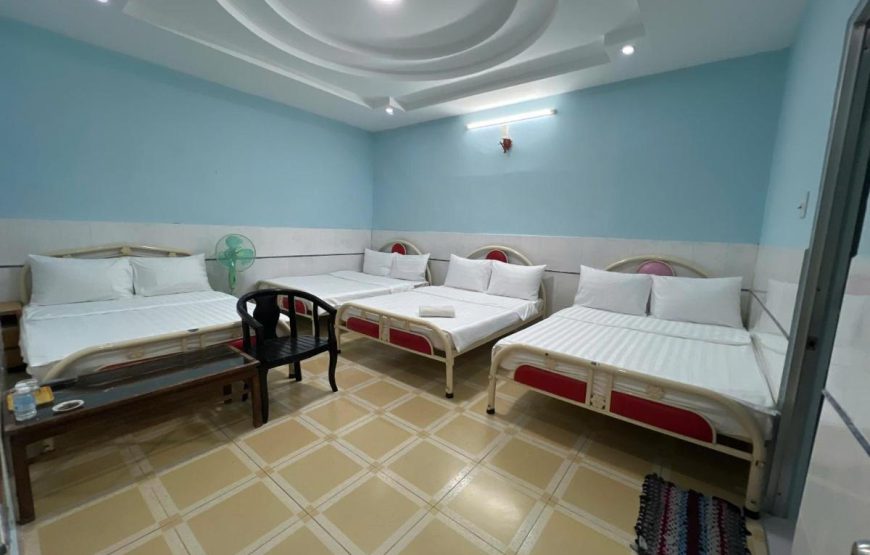 Khách Sạn Villa Hoàng Hậu
