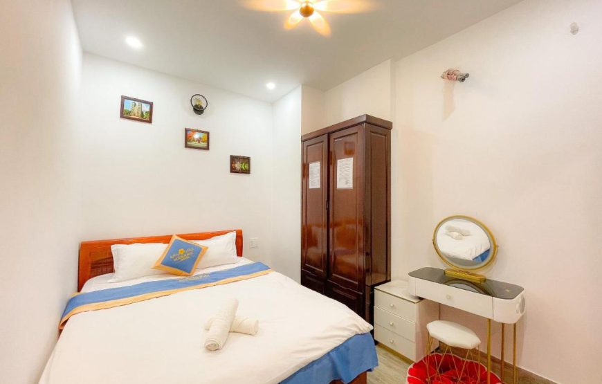 Khách sạn Hương Mai