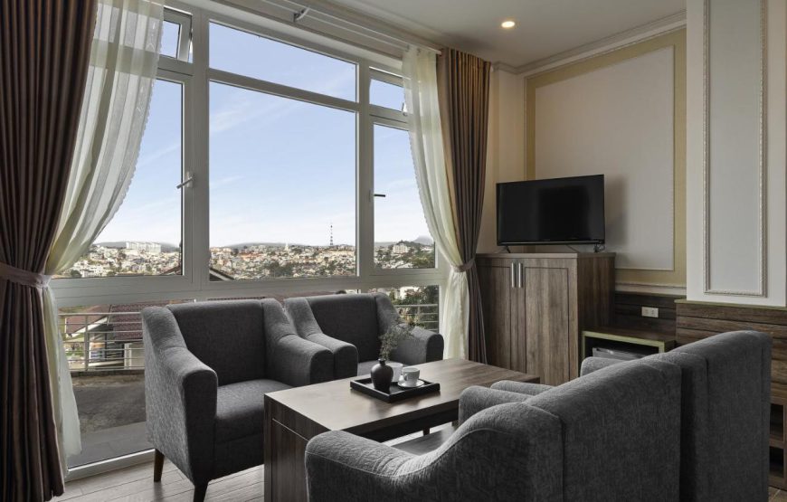 New Life Hotel