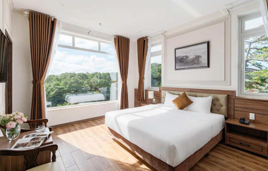 Khách Sạn Pine View Dalat