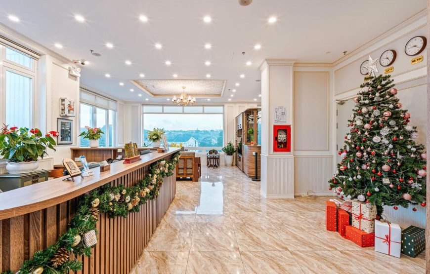 Khách Sạn Pine View Dalat