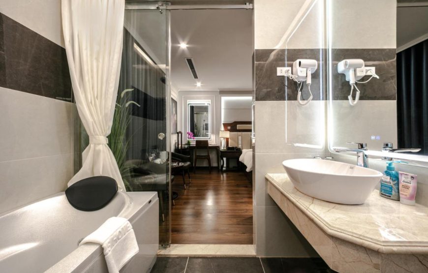 A25 Hotel – 16 Miếu Đầm