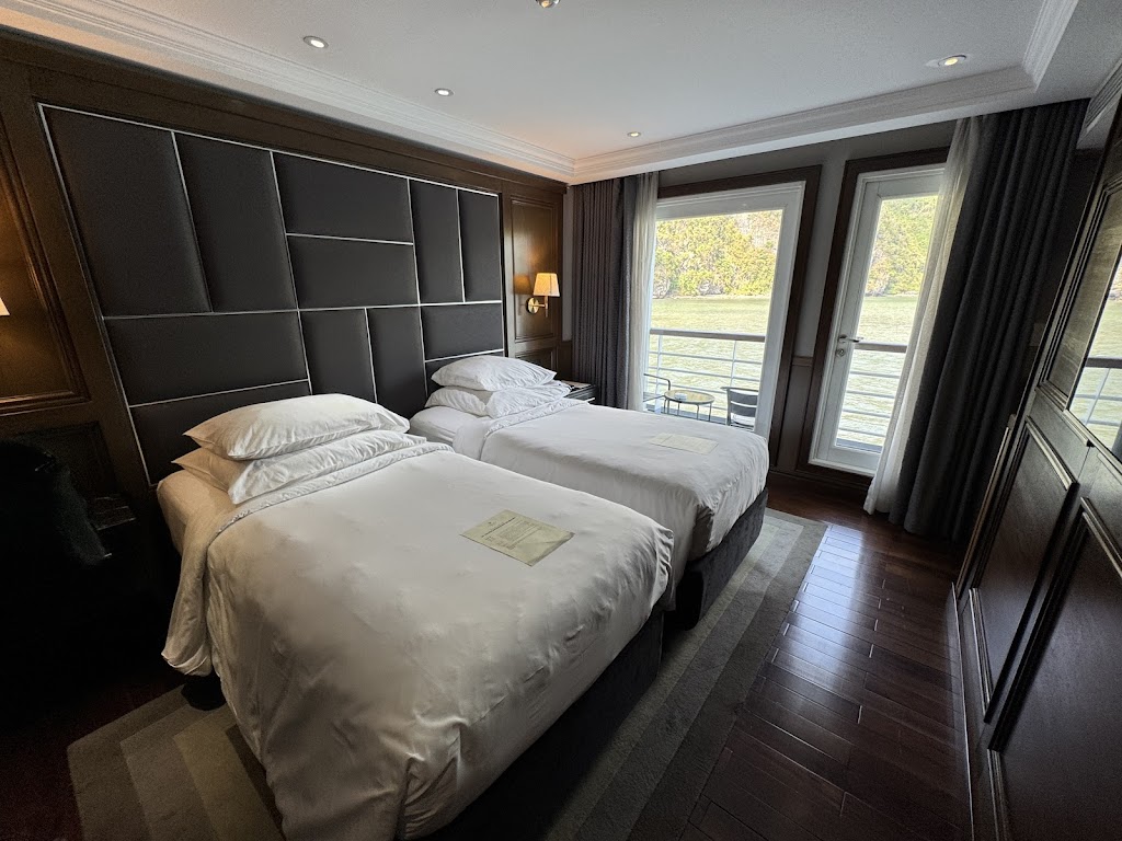 Ambassador Signature Cruise – Lan Ha Bay
