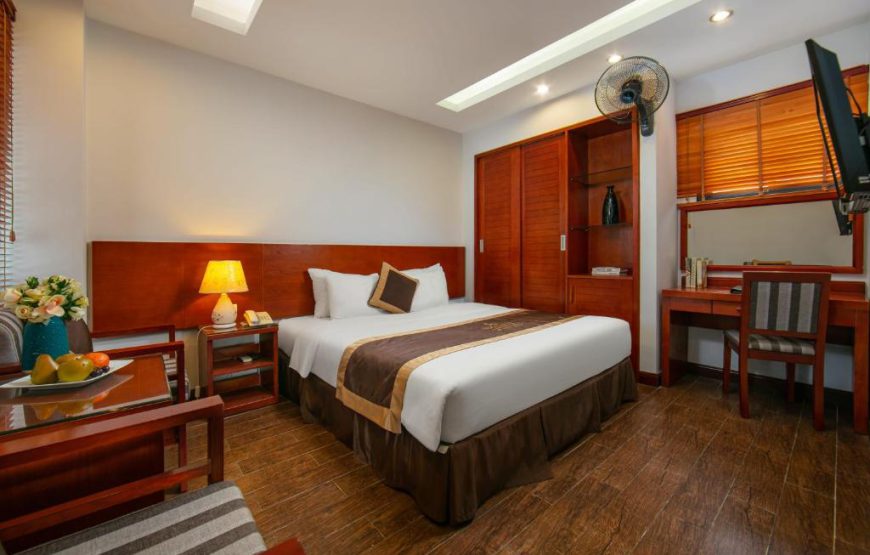 Bounty Hotel