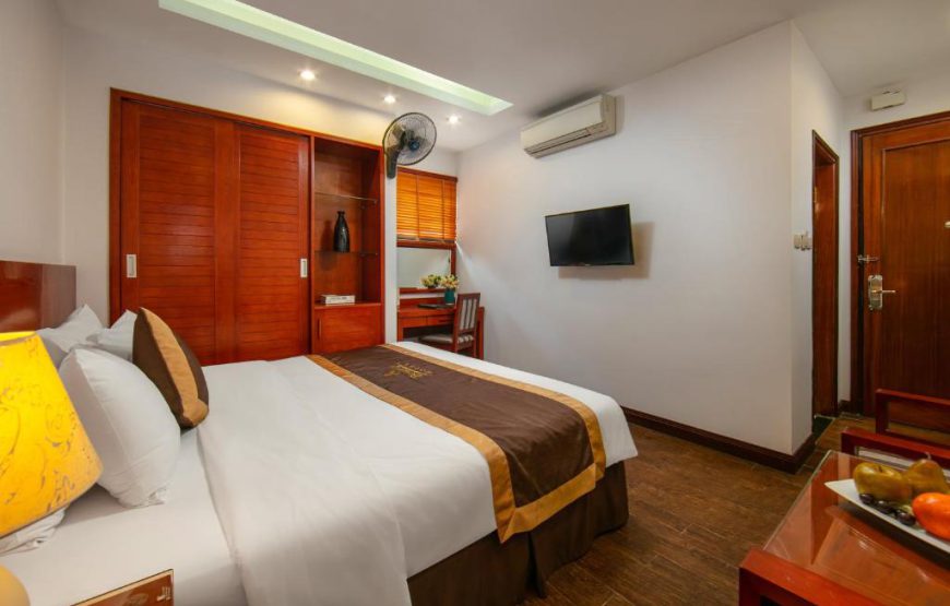 Bounty Hotel