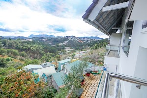 Lacami Dalat Hotel