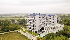 Eco Lux Riverside Hotel & Spa