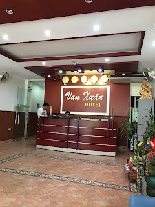 Khách sạn Vạn Xuân