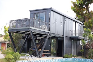 Amavie House
