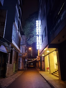 Granda Legend Apartment