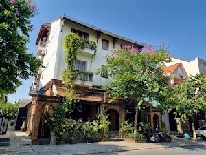 Calm House Hotel Hoi An 1