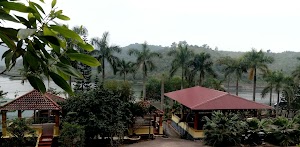 Ruby Halong Homestay