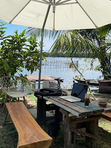Coral Riverside Homestay