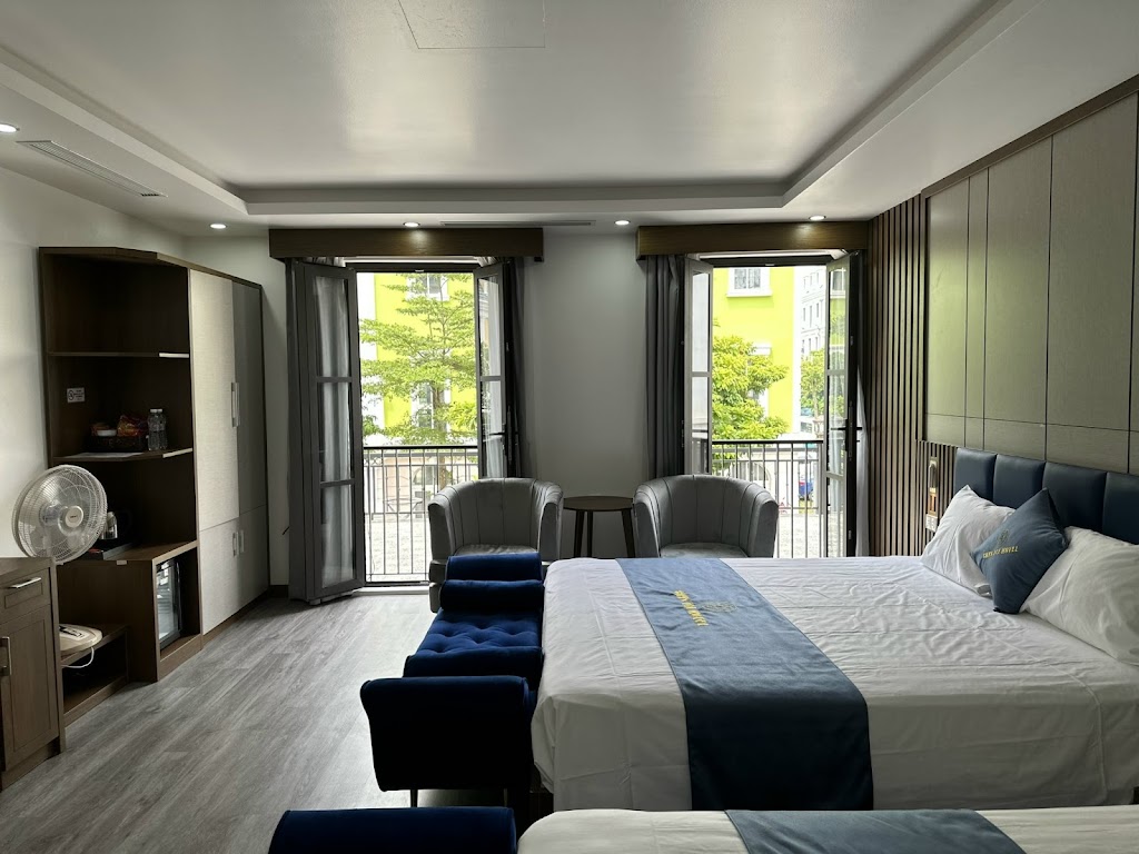 Crystal Holiday Hotel Hạ Long