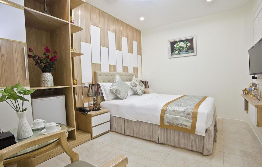 DLmos Hotel