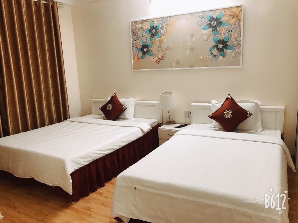 Dragon Hotel