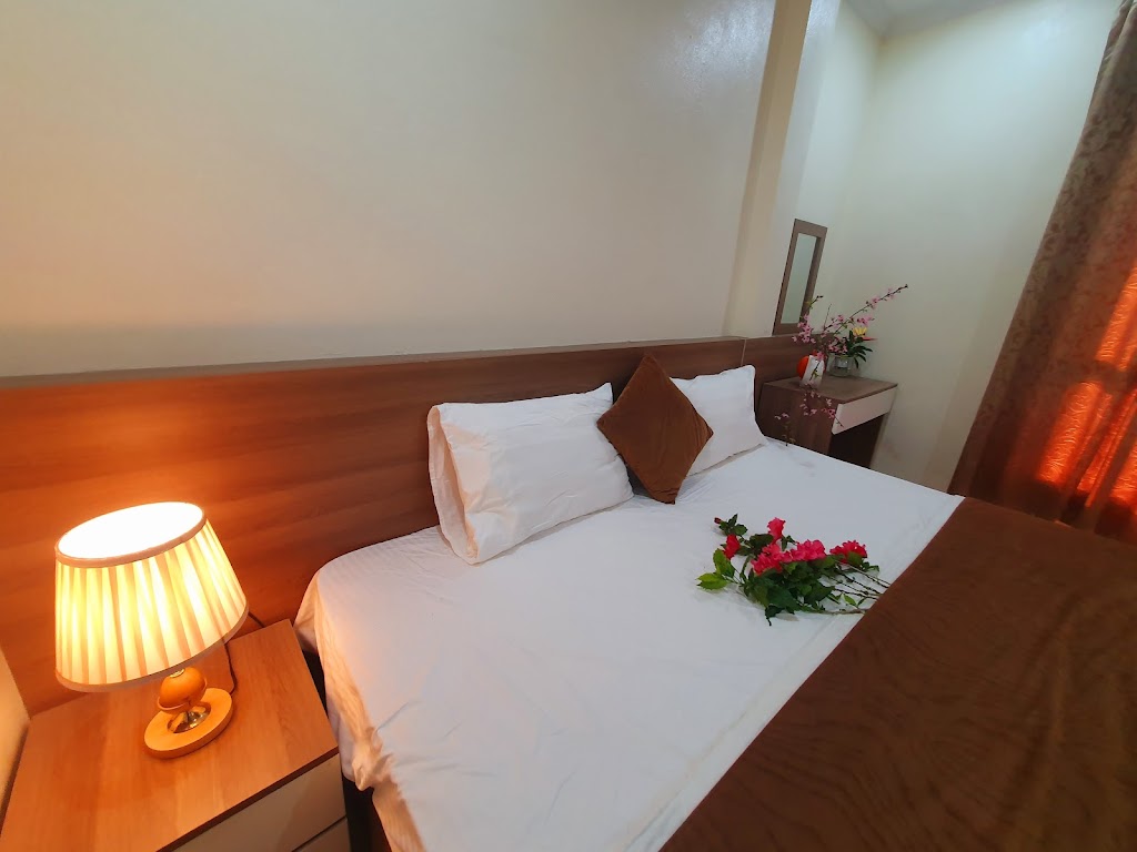 GREEN CO TO HOTEL