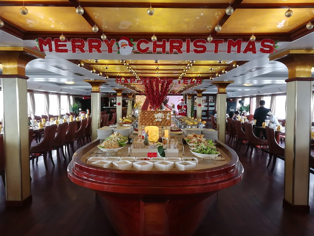 Golden Star Cruise
