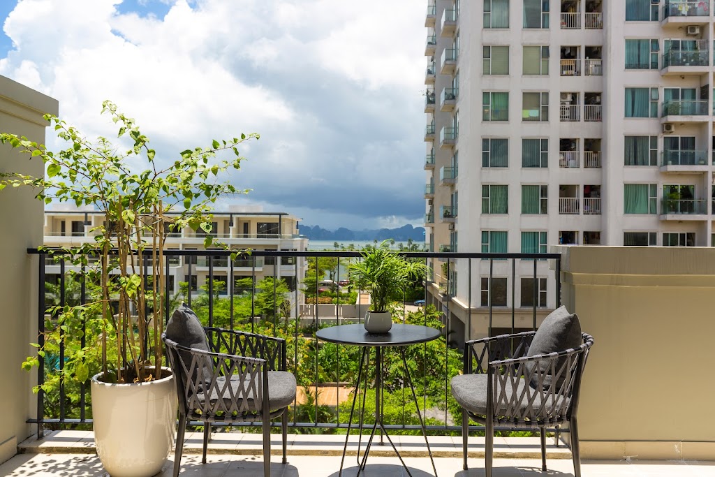 Green suite Halong Hotel