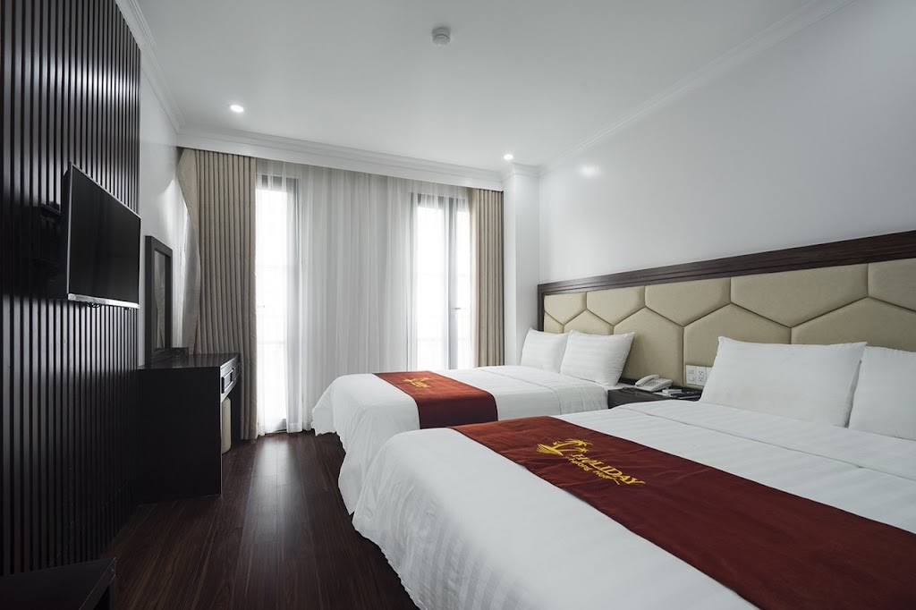 HOLIDAY HOTEL HA LONG BAY