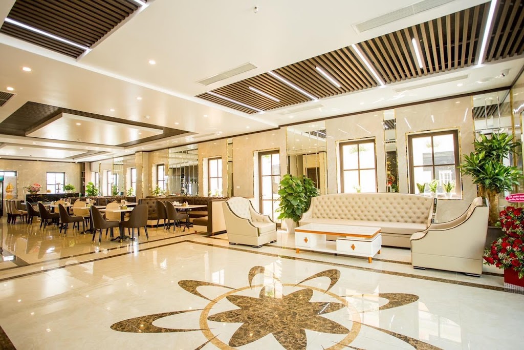 HOLIDAY HOTEL HA LONG BAY