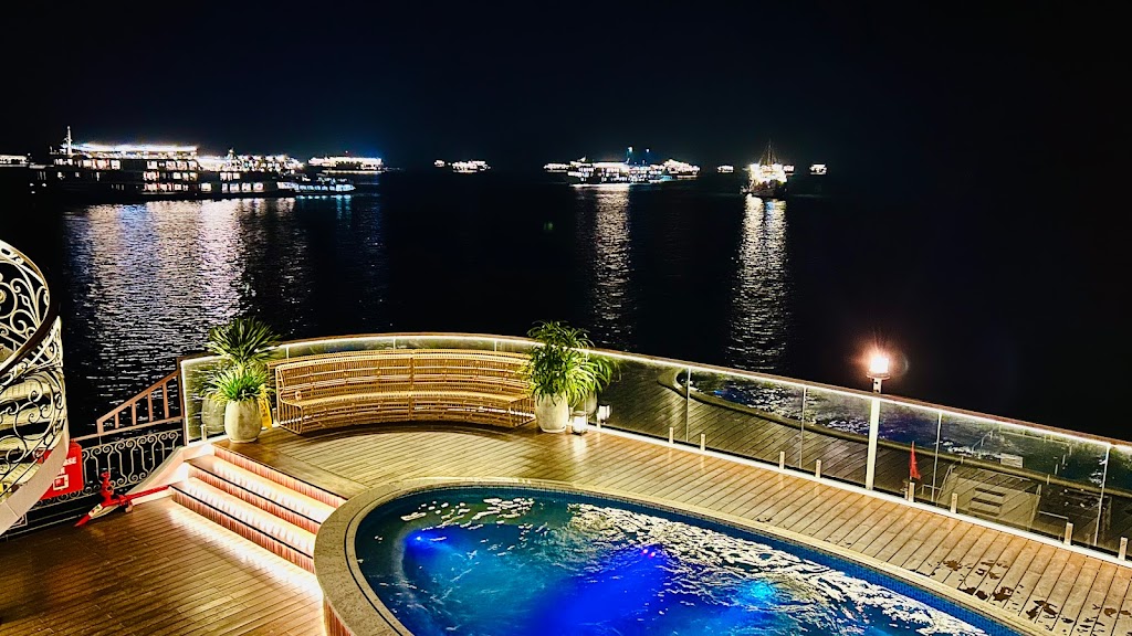 Indochine Cruise