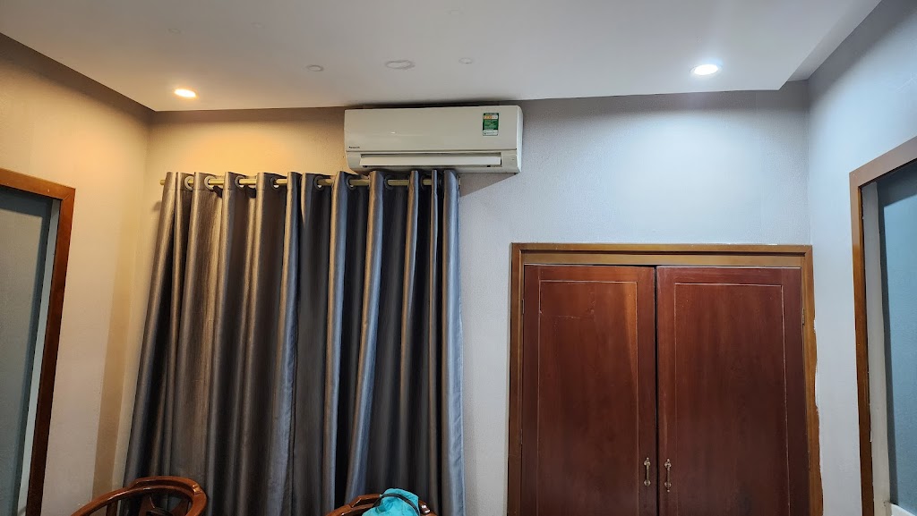 Khách Sạn Hoàng Ngân