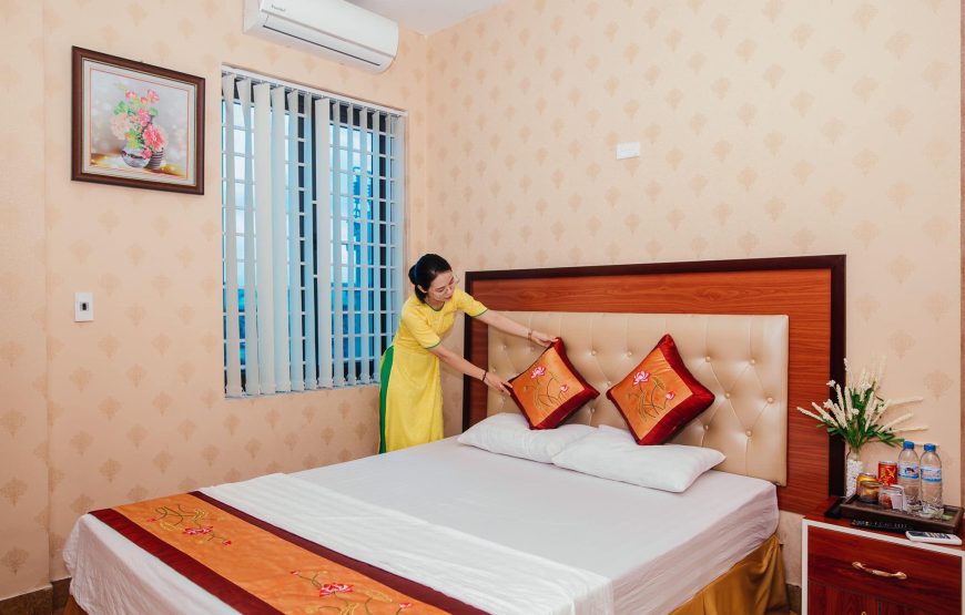 Khách Sạn Sông Hoàng