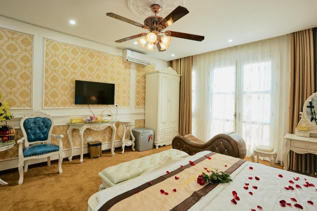 King’s Hotel Yên Hòa