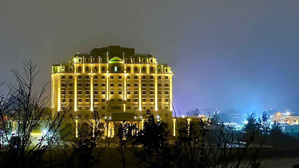 Lan Chau Luxury Hotel