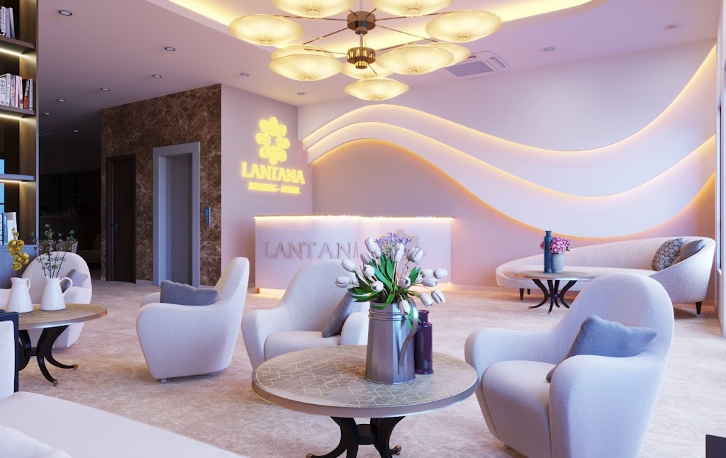 Lantana Hạ Long Hotel