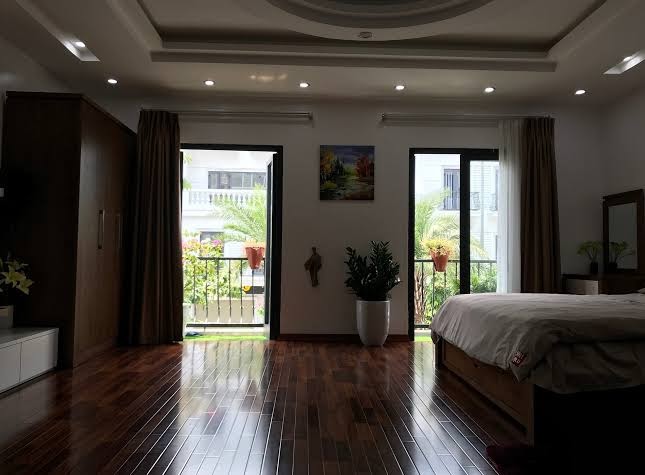 Lea House Ha Long