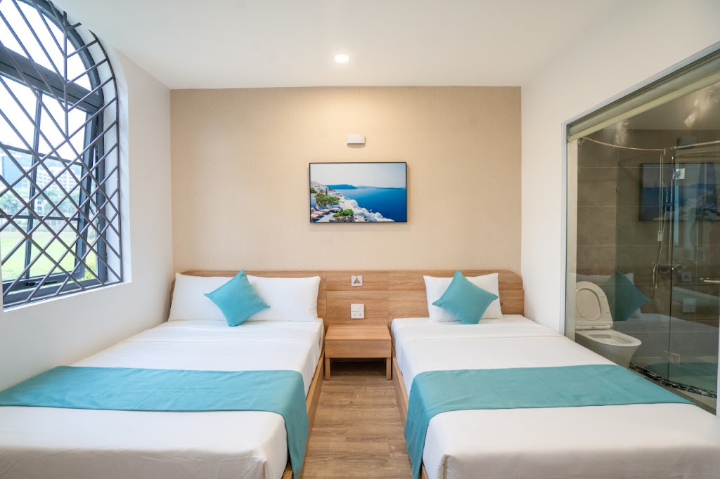 Mira Halong Hotel