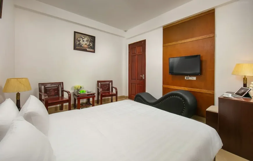 Nhà Khách Sen Vọng