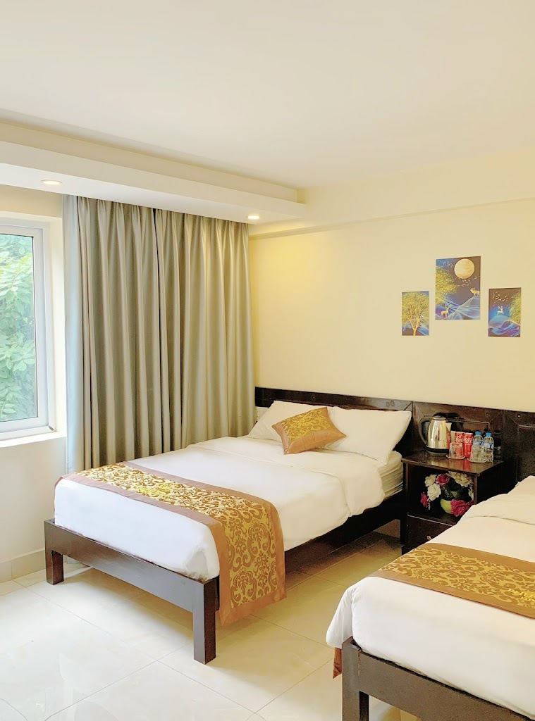 Phương Đông Motel