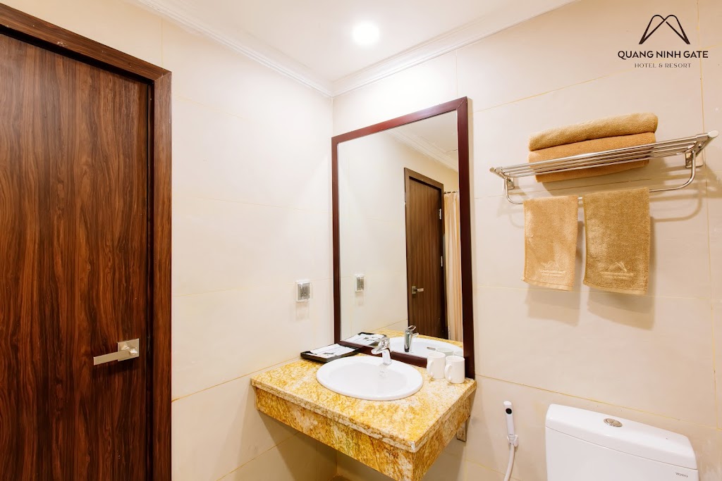 Quang Ninh Gate Hotel & Resort